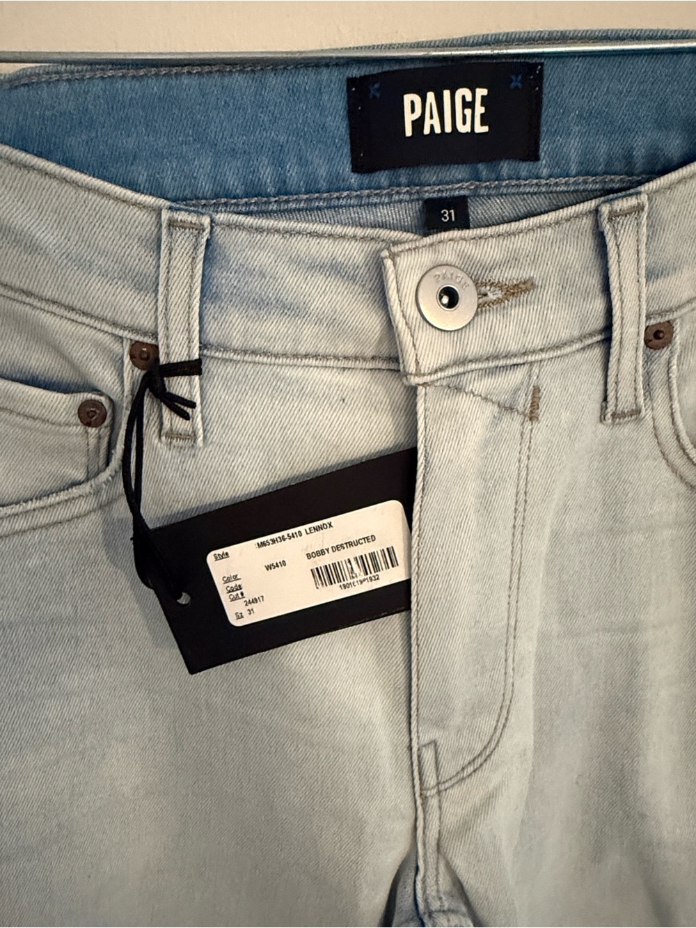 NWT PAIGE Lennox Vintage Inspired Slim Straight Distressed Jeans 31 Light Wash - Picture 3 of 10
